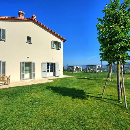 Il Sole Di Vino By Posarellivillas Apartment Vinci