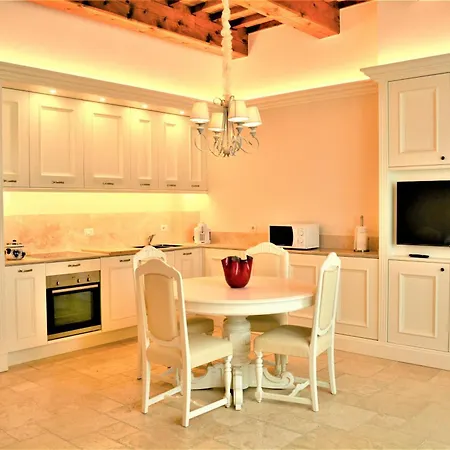 Il Sole Di Vino By Posarellivillas Apartment