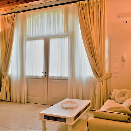 Apartment Il Sole Di Vino By Posarellivillas Vinci