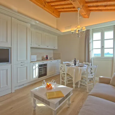Apartment Il Sole Di Vino By Posarellivillas